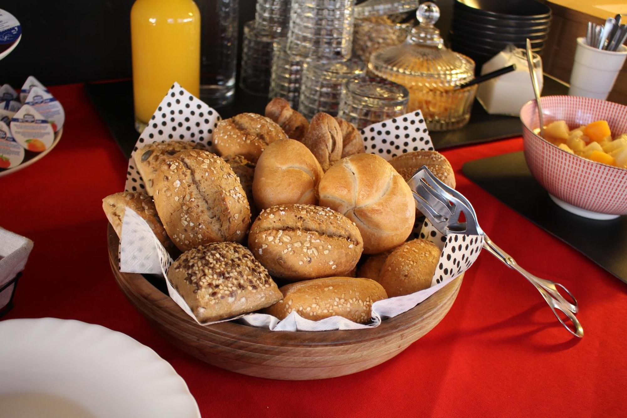 Bed and Breakfast Garni Unterwegguetl Naturns Exterior foto