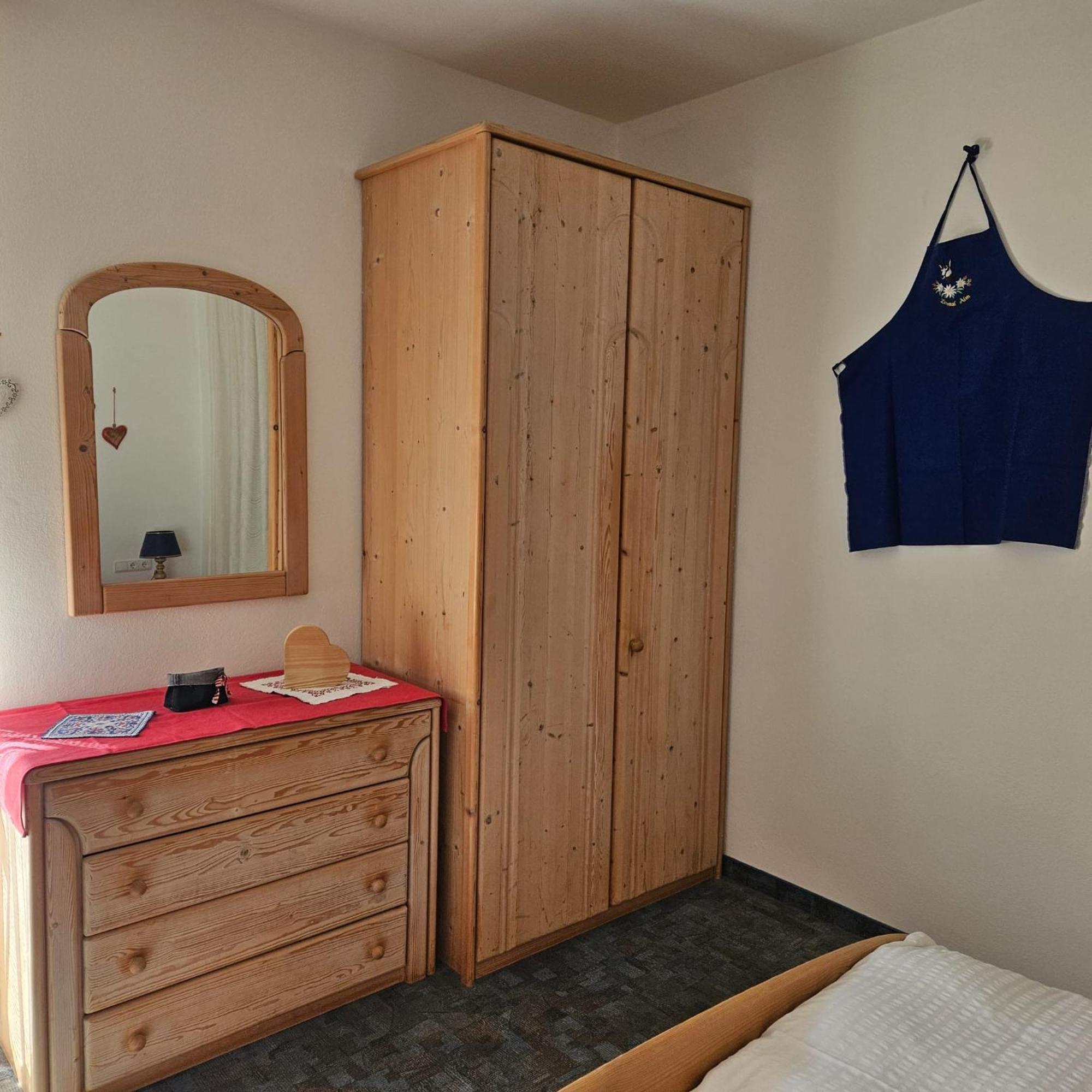 Bed and Breakfast Garni Unterwegguetl Naturns Exterior foto