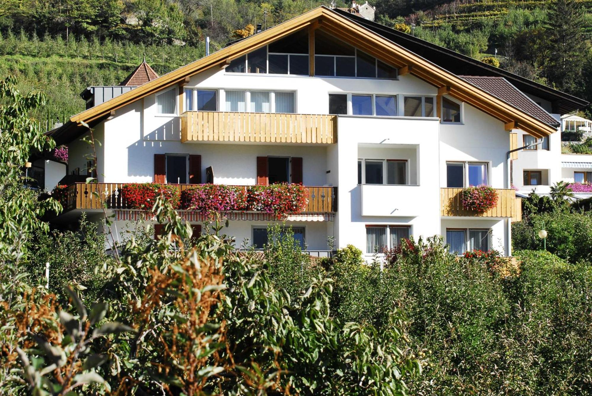 Bed and Breakfast Garni Unterwegguetl Naturns Exterior foto